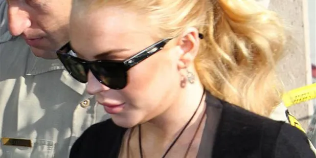 Lindsay Lohan Dipastikan Akan Masuk Penjara