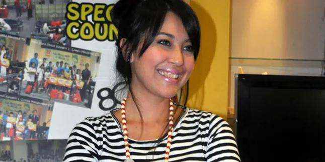 Sophie Navita Mandiri Garap Album