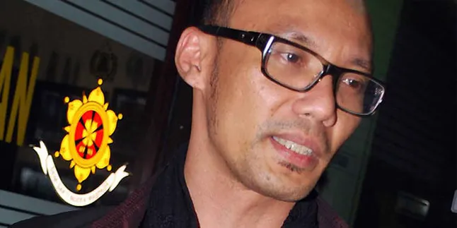 Padi Jenguk Yoyo Jelang Tengah Malam