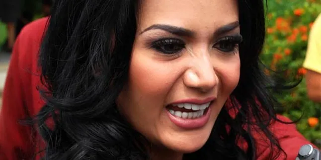 Krisdayanti Ingin Pakaian Tertutup Saat Akad Nikah