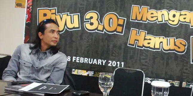 Piyu Padi Bikin Buku Untuk Musisi Masa Depan