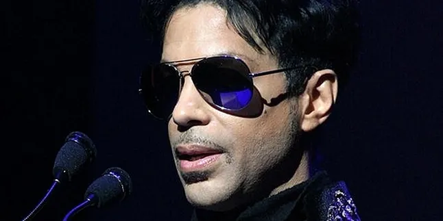 Prince Masih Nunggak Biaya Pengacara?