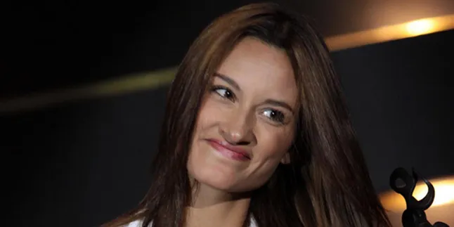 Rebecca Daur Ulang Lagu Milik George Benson-nya Indonesia