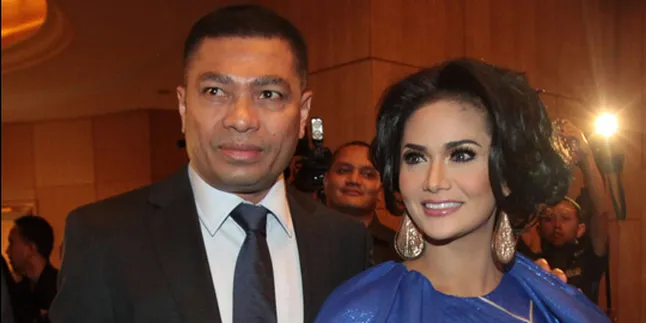 Krisdayanti Pesan Gedung Mendadak