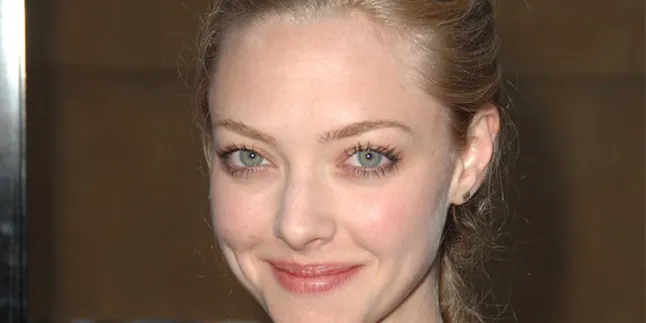 Awas! Amanda Seyfried Itu 'Bunglon'