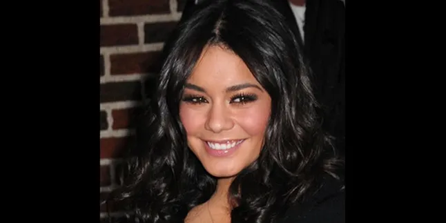 Vanessa Hudgens Suka Cowok Aneh