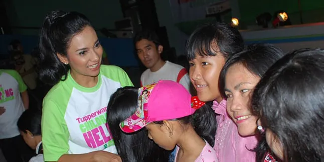 Shahnaz Haque Kecewa Anak Tak Tahu Indonesia Raya