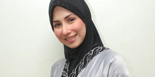 Deswita Maharani Tak Mau 'Dipaksa' Tertutup