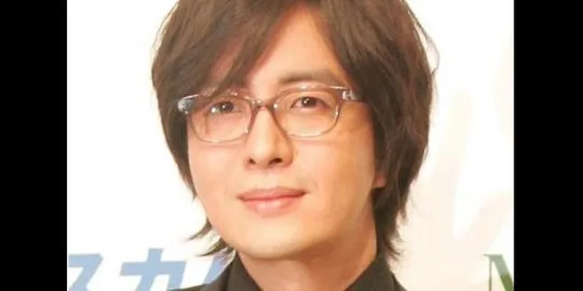 Bae Yong Jun Super Dermawan