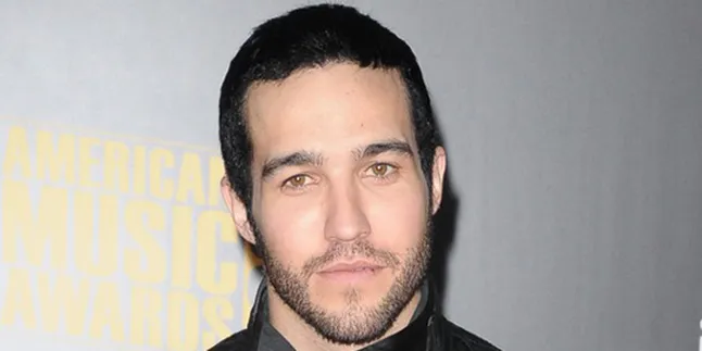 Ashlee Simpson Punya Gandengan, Pete Wentz Shock