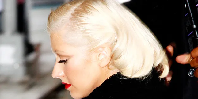 Christina Aguilera Ditangkap, Matt Rutler Dibela