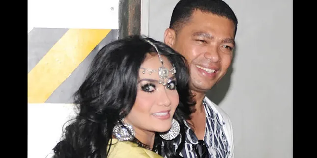 Trenggono Jadi Wali Nikah Krisdayanti