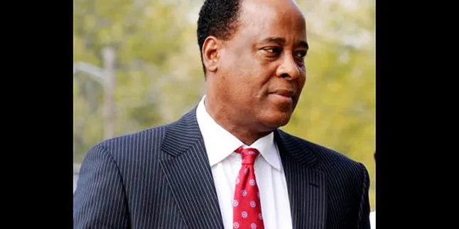 Michael Jackson Suntikkan Obat Tidur Sendiri?