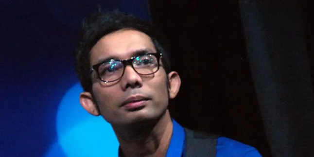 Indra Herlambang Rilis Buku