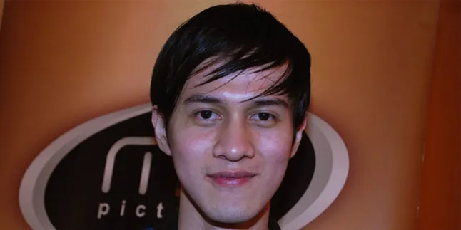 Herjunot Ali: Dunia Hiburan Itu Tidak Wajib