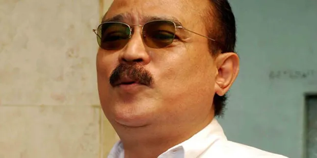 Eros Djarot: Jangan Jauhkan Bola Dari Rakyat