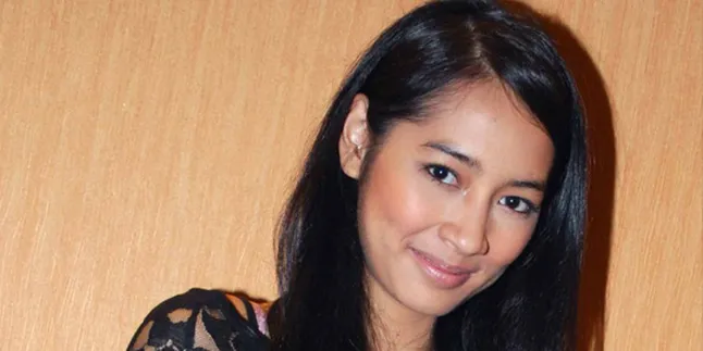 Niken Anjani Syuting Sambil Garap Skripsi