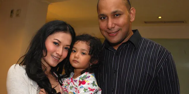 Lyra Virna Jarang Mandi?