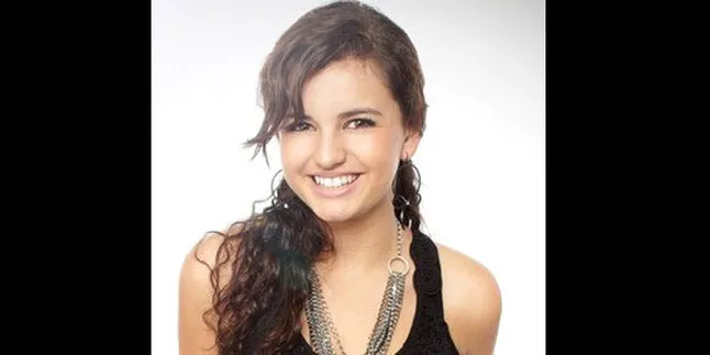 Rebecca Black Kalahkan Lady GaGa di Youtube