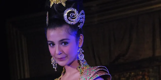 Shireen Sungkar Banting Setir Jadi Model?