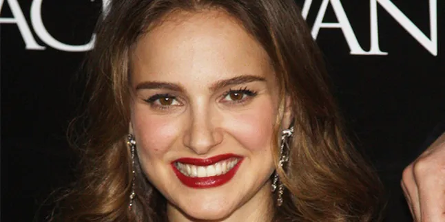 Natalie Portman 'Diam-Diam' Idolakan Kenneth Branagh
