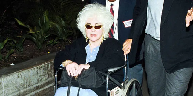 Elizabeth Taylor Ditemani Anak Sampai Nafas Terakhir