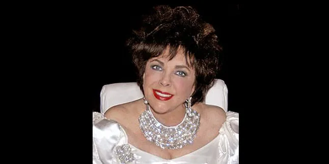 Duka Para Seleb Untuk Elizabeth Taylor
