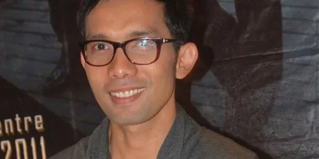 Indra Herlambang: Duit Gue Abis Buat beli CD Korea