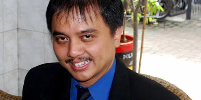 Roy Suryo Diusir Dari Pesawat! Roy Suryo Diusir Dari Pesawat!