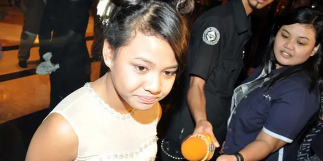 Aurel Senang Anang Penuhi Janji