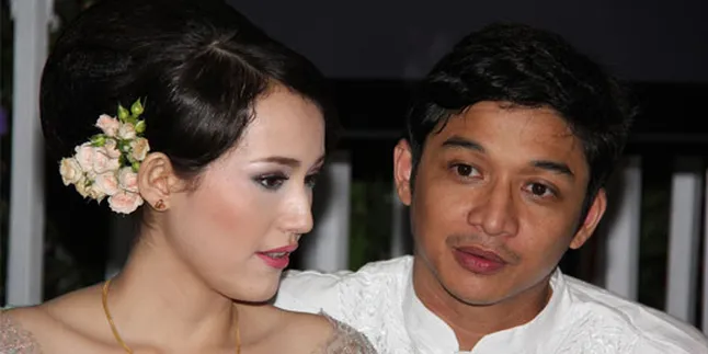 Jelang Pernikahan, Adelia Berdoa ....