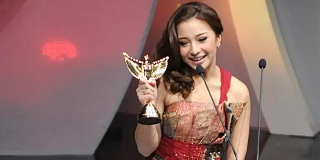 Nikita Willy Bakal Syukuran Dengan Anak Yatim