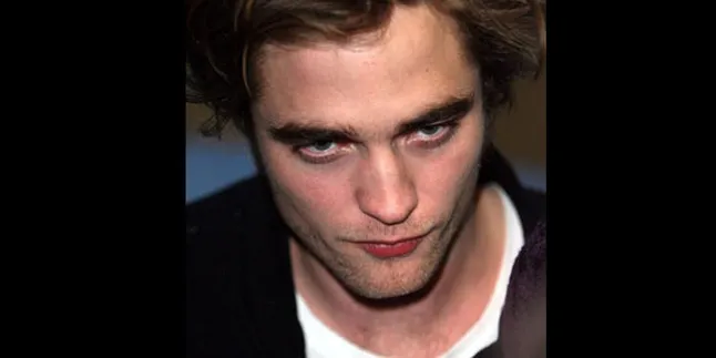 Wah, Robert Pattinson Ternyata Takut Kuda!
