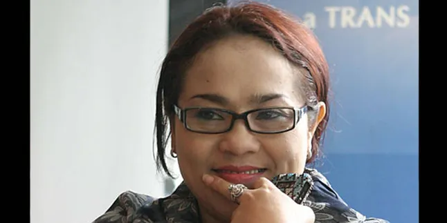 Ada Apa Dengan Nunung dan Azis?