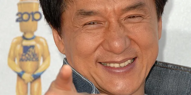 Kabar Meninggalnya Jackie Chan Hoax