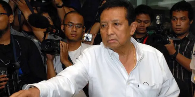 Adik Moerdino Tahu Poppy Dharsono Penyebab Perceraian