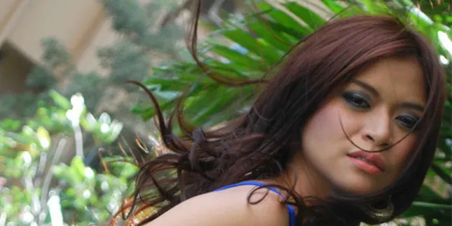 Niesa Amelia, Antara Sinetron dan Pengacara