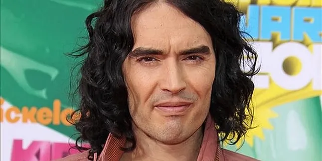 Russell Brand Kuasai Box Office