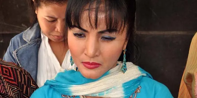 Machica Mochtar Diminta Anak Bersabar