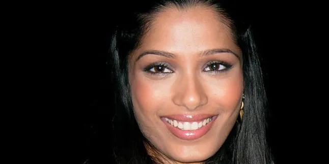 Freida Pinto Belum Puas Dengan Dirinya?