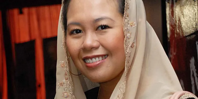 Yenny Wahid Terkesan Film '?'