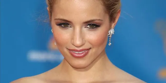 Dianna Agron 'GLEE' Pacari Chris Evans?