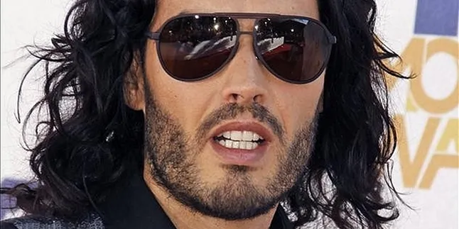 Gila! Russell Brand Masih Kuasai Box Office