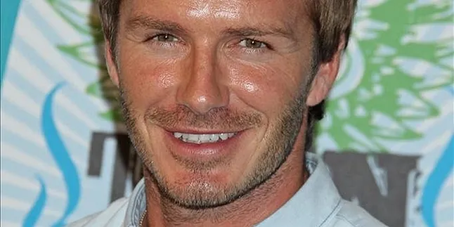 David Beckham - Snoop Dogg Rancang Pakaian Bayi