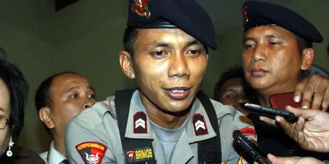 Farhat Abbas: Norman Citra Polisi Yang Baik