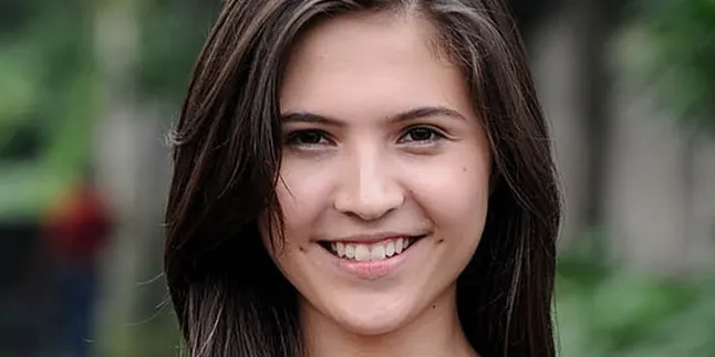 Tak Ingin Nikah Muda, Olivia Lubis Patuhi Mama