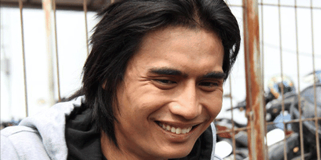 Charly ST12: Ariel Ya Ariel, Arul Ya Arul! Charly ST12: Ariel Ya Ariel, Arul Ya Arul!