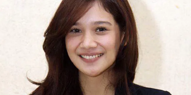 Gista Putri, Sarjana Hukum Tak Selalu Jadi Pengacara