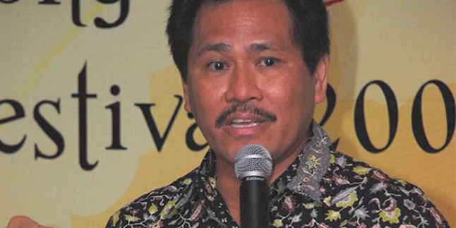 Franky Sahilatua: Dharma, Kau Harus Sehat Ya..