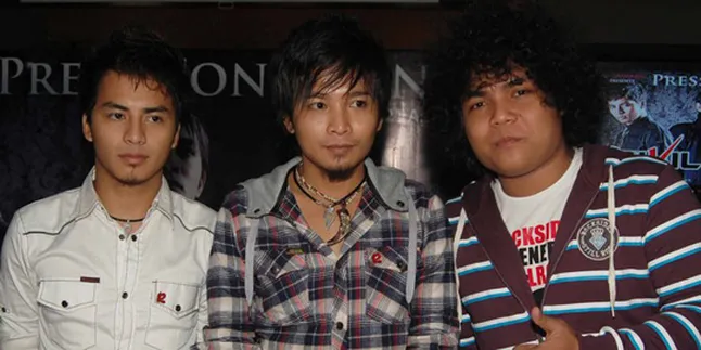 Zivilia Sabet 10 Juta Download RBT Lewat Aishiteru